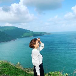 Phạm Thi Hồng Vi